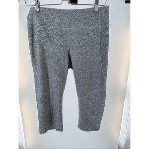Outdoor Voices Gray Capri Cropped Leggings Large